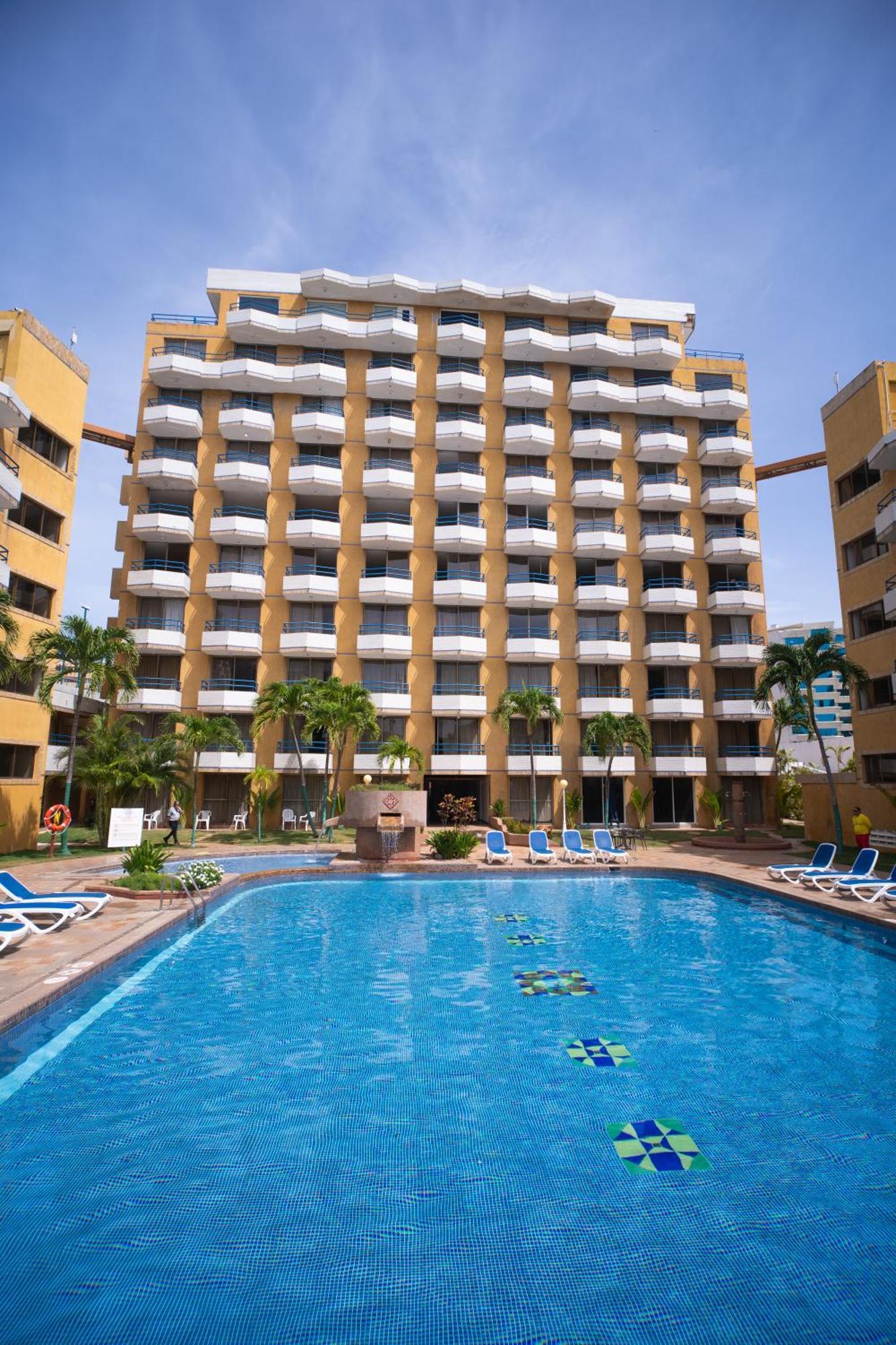 Hotel Margarita Dynasty Porlamar Exterior foto